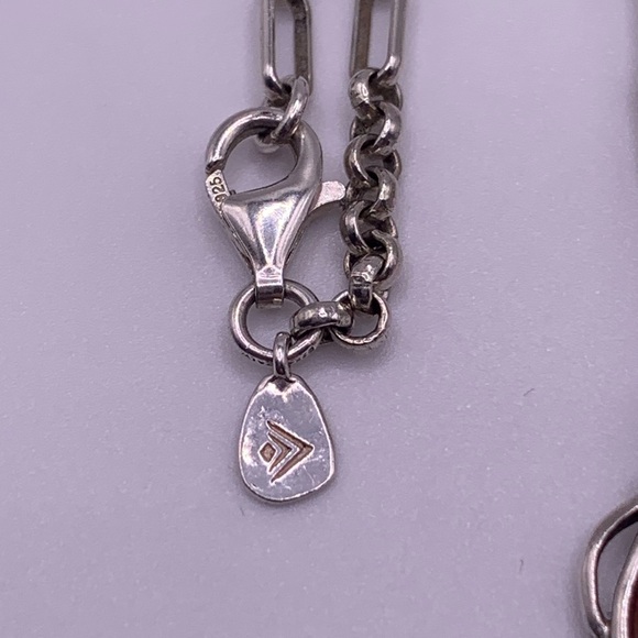 Silpada’s Sterling FIERY PERSONALITY Reversible Pendant & TIMELESS Chain Set - Picture 7 of 13